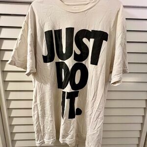 Nike White Black Short Sleeve Tee